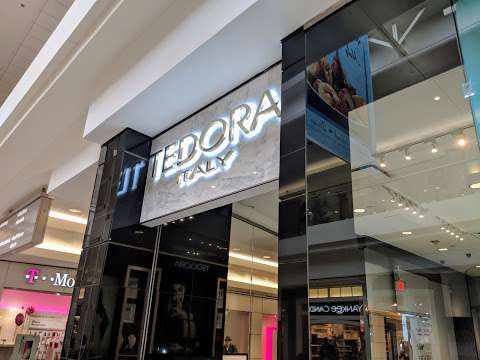 TEDORA Italy - Yorktown Center Mall